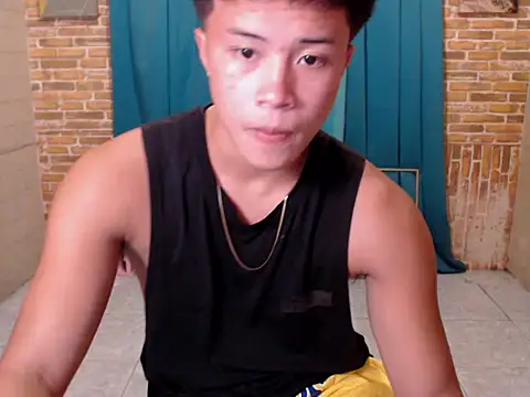 Snapshot of ur_naughtyboy_patrick chatting on October 25, 1:51 pm ur naughtyboy patrick online show from October 25, 1:51 pm