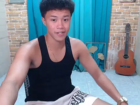 Snapshot of ur_naughtyboy_patrick chatting on December 3, 2:26 pm ur naughtyboy patrick online show from December 3, 2:26 pm