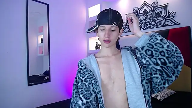 Emo Boy  online show from January 14, 3:23 am