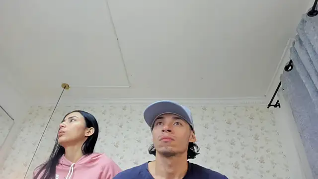 nicollandjhon online show from February 5, 11:37 am