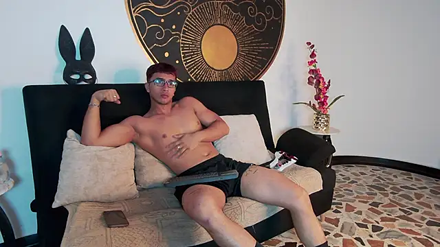 Snapshot of Stefano_Calle chatting on October 25, 12:13 pm Stefano Calle online show from October 25, 12:13 pm