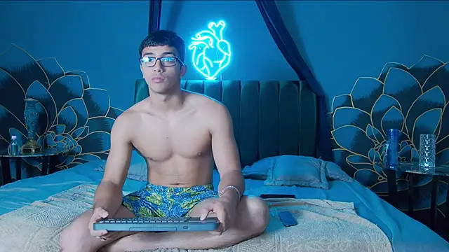 Snapshot of Stefano_Calle chatting on November 4, 12:26 pm Stefano Calle online show from November 4, 12:26 pm