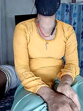 Snapshot of Sexy_Riya_Bhabhi chatting on October 24, 3:52 pm Sexy Riya Bhabhi online show from October 24, 3:52 pm