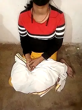 Snapshot of Sexy_Riya_Bhabhi chatting on October 31, 7:15 pm Sexy Riya Bhabhi online show from October 31, 7:15 pm