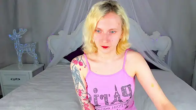 LikiLips online show from April 21, 1:07 am