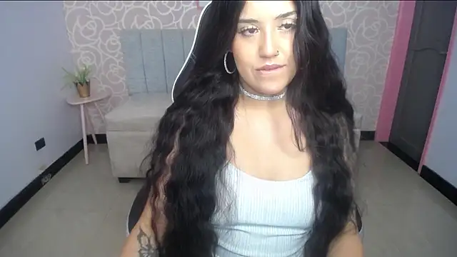 ailyn ch1 online show from October 25, 4:57 pm