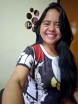 Snapshot of Miss__kendra_ chatting on October 17, 11:35 am Miss kendra online show from October 17, 11:35 am