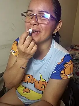 Snapshot of Miss__kendra_ chatting on November 28, 2:03 am Miss kendra online show from November 28, 2:03 am