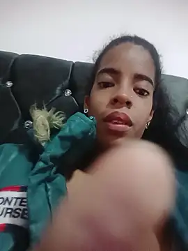 Snapshot of thianahorny chatting on November 22, 10:25 am thianahorny online show from November 22, 10:25 am