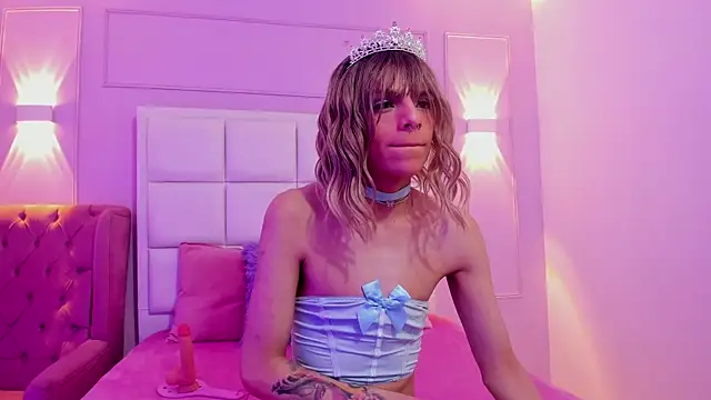 Baby Lannie online show from October 19, 4:02 am