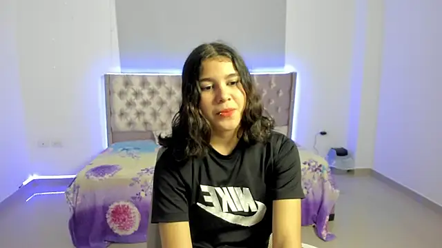 beiby glow online show from October 9, 1:53 pm