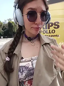 Lucy colee online show from March 21, 1:58 pm