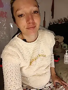 Lucy colee online show from April 13, 3:28 pm