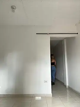 Snapshot of Ashleyroys_111 chatting on December 4, 2:37 pm Ashleyroys 111 online show from December 4, 2:37 pm