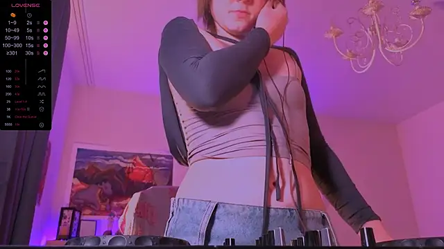 liquid0fluid0 online show from November 11, 8:42 pm