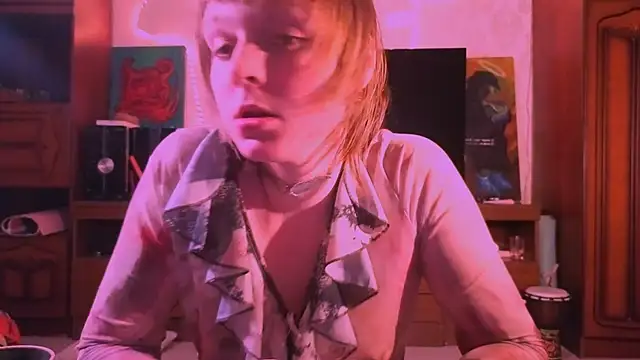 liquid0fluid0 online show from January 14, 8:14 pm