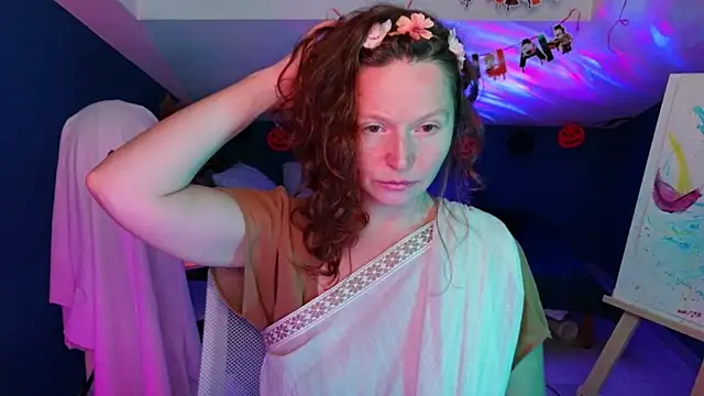 Snapshot of AuroraBorealis__ chatting on October 31, 6:58 am AuroraBorealis online show from October 31, 6:58 am