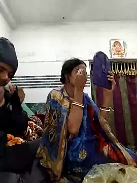 Snapshot of funnight4ubaby8456 chatting on December 19, 4:03 pm funnight4ubaby8456 online show from December 19, 4:03 pm