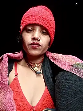 Snapshot of Cuty_tanya chatting on November 11, 11:05 pm Cuty tanya online show from November 11, 11:05 pm