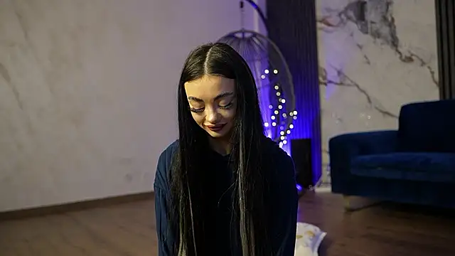 RachelRavee online show from March 30, 4:13 am