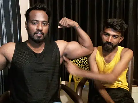 Snapshot of indianmcv25 chatting on December 16, 5:45 am indianmcv25 online show from December 16, 5:45 am