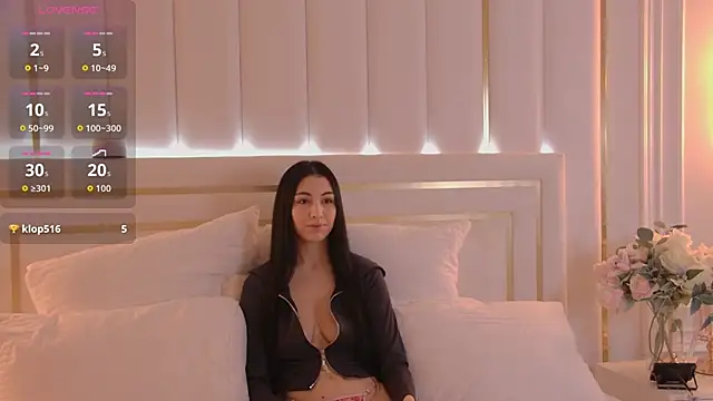 BettyLeen online show from October 9, 3:37 am