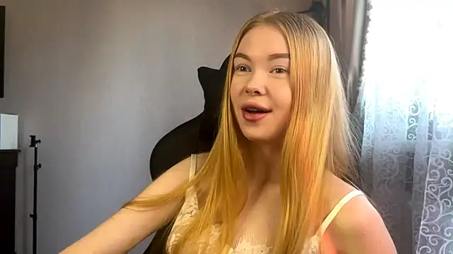 RaguelNicksons online show from November 17, 5:24 am