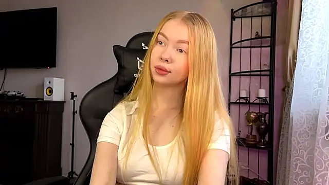 RaguelNicksons online show from November 21, 6:12 am