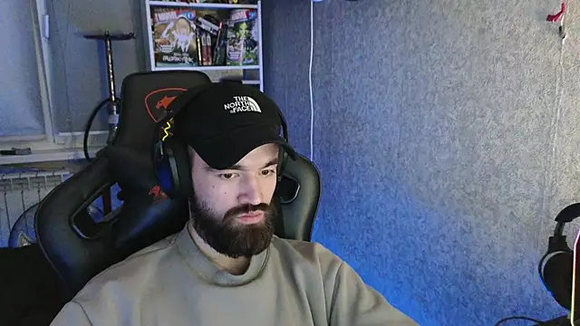 Snapshot of Nik_Namee chatting on November 13, 5:17 am Nik Namee online show from November 13, 5:17 am