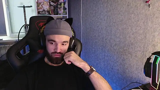 Snapshot of Nik_Namee chatting on November 17, 1:06 pm Nik Namee online show from November 17, 1:06 pm