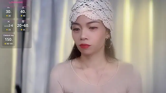 Snapshot of Lynnalltop-165-KeKe chatting on November 18, 12:31 pm Lynnalltop-165-KeKe online show from November 18, 12:31 pm