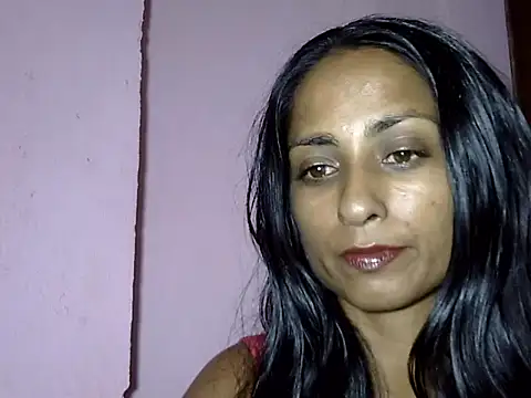 Snapshot of dreamerrrrr1 chatting on December 14, 11:31 pm dreamerrrrr1 online show from December 14, 11:31 pm