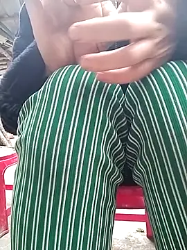 Snapshot of Zerin_nova chatting on December 16, 8:41 am Zerin nova online show from December 16, 8:41 am