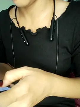 Royal Shona online show from October 11, 5:44 pm