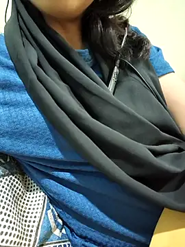 Snapshot of Royal_Shona chatting on January 15, 7:06 pm Royal Shona online show from January 15, 7:06 pm