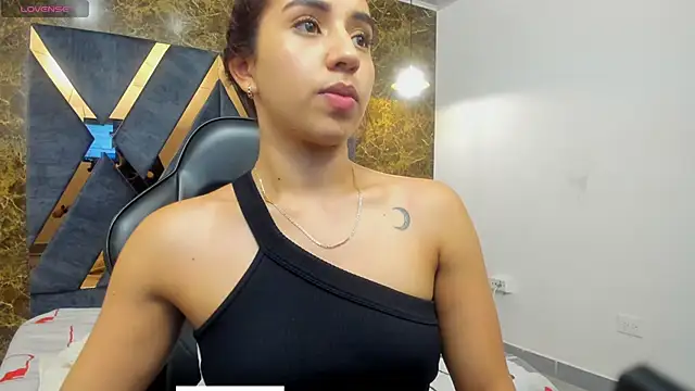 Vittoria Conti  online show from November 22, 4:17 pm