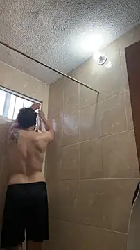 thepicis online show from April 11, 10:47 pm