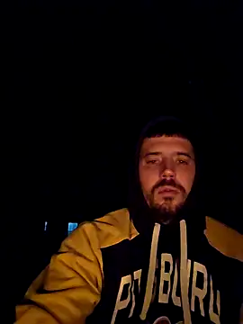 Snapshot of Floridaboy863 chatting on February 21, 1:17 am Floridaboy863 online show from February 21, 1:17 am