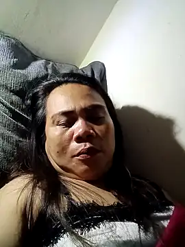 Snapshot of erma_joy chatting on October 21, 8:09 pm erma joy online show from October 21, 8:09 pm