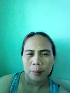 Snapshot of erma_joy chatting on November 28, 6:05 am erma joy online show from November 28, 6:05 am