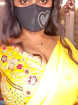 Sweet-Maddlina online show from October 18, 12:28 pm