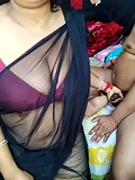 modhu82 online show from December 18, 6:58 pm