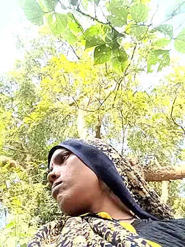 Snapshot of Cutsedi3 chatting on October 15, 10:48 am Cutsedi3 online show from October 15, 10:48 am