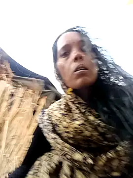 Snapshot of Cutsedi3 chatting on October 17, 10:51 am Cutsedi3 online show from October 17, 10:51 am