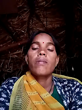 Snapshot of Cutsedi3 chatting on October 27, 10:52 am Cutsedi3 online show from October 27, 10:52 am