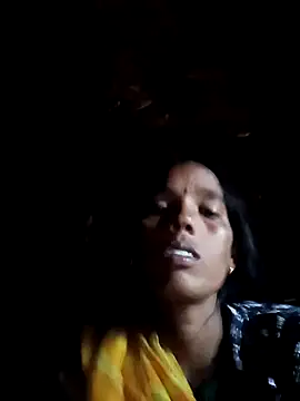 Snapshot of Cutsedi3 chatting on October 28, 3:54 am Cutsedi3 online show from October 28, 3:54 am