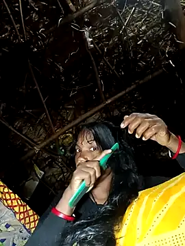 Snapshot of Cutsedi3 chatting on November 4, 9:47 pm Cutsedi3 online show from November 4, 9:47 pm