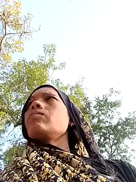 Snapshot of Cutsedi3 chatting on November 30, 10:30 am Cutsedi3 online show from November 30, 10:30 am