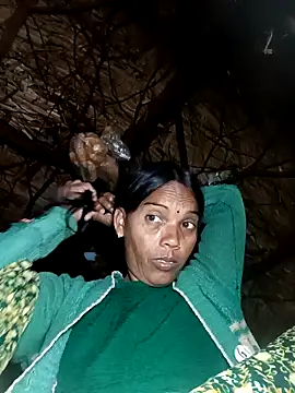 Snapshot of Cutsedi3 chatting on December 1, 9:53 pm Cutsedi3 online show from December 1, 9:53 pm