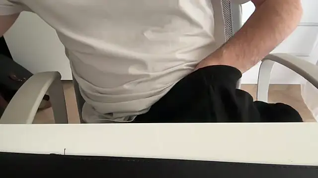 Snapshot of matrixx_9 chatting on November 11, 1:55 pm matrixx 9 online show from November 11, 1:55 pm